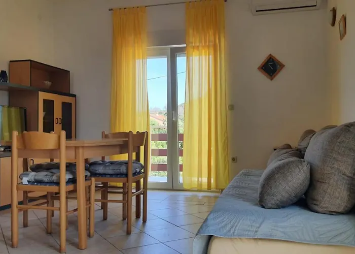Apartments Irena